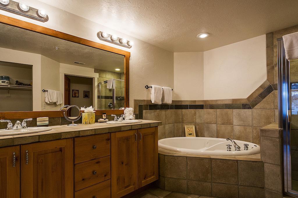 Town Point Condos By Park City Vacations 客房 照片